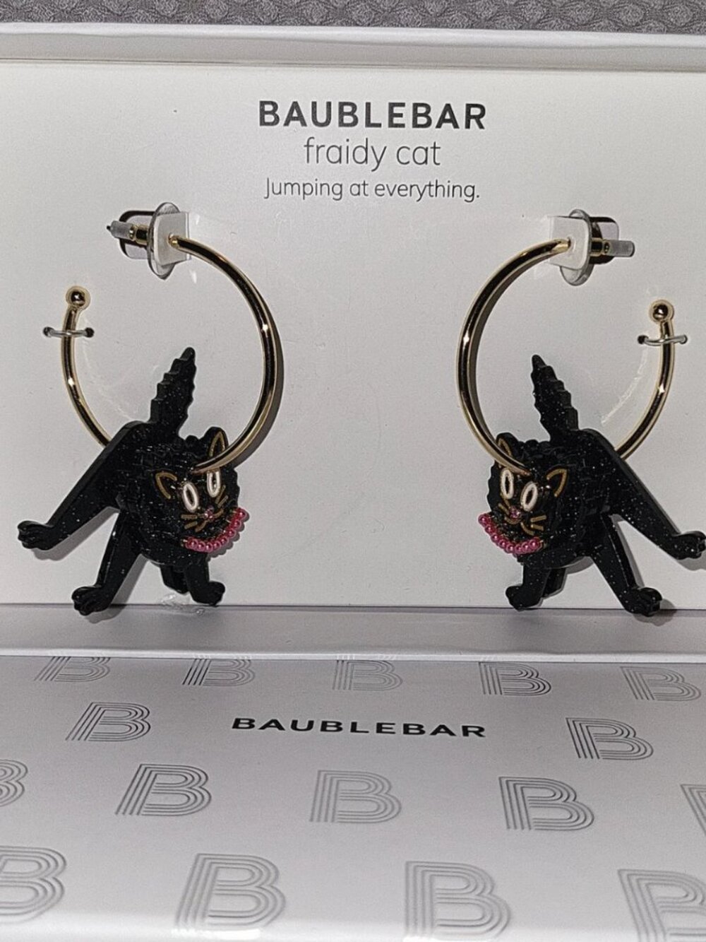 BaubleBar Fraidy Cat Jumping at Everything Halloween Black Cat Hoop Earrings NIB